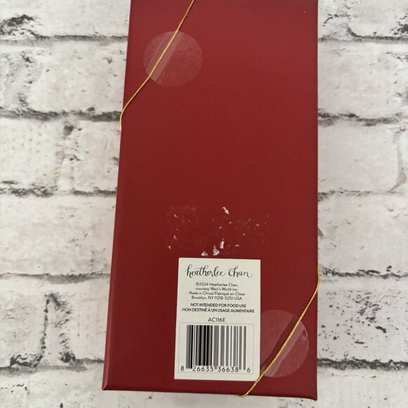 Heatherlee Chan Holiday Dog Trinket Tray NWT - Picture 2 of 2